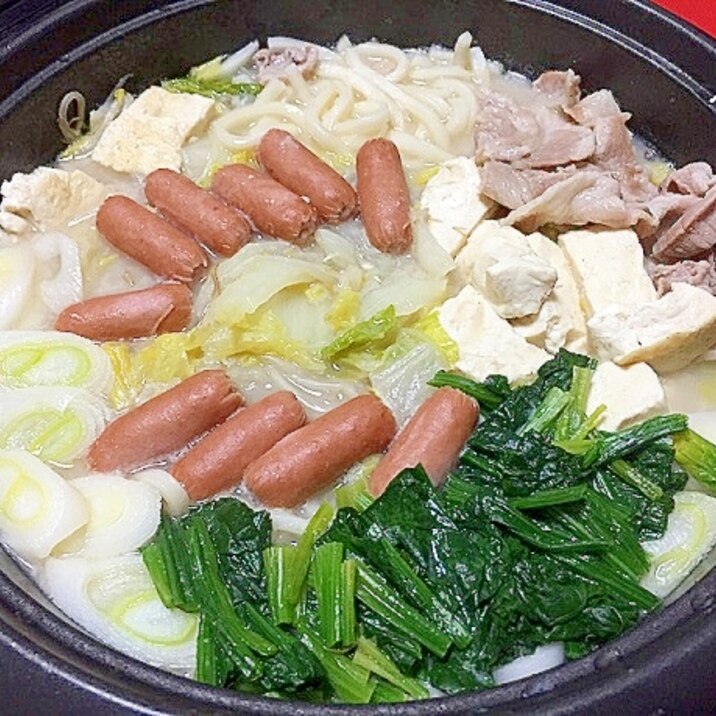 豚肉と野菜たっぷりごま豆乳鍋